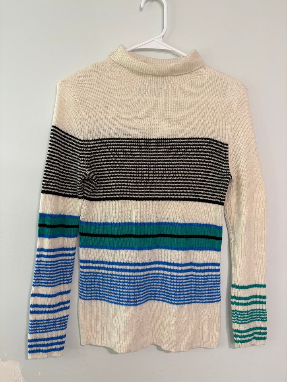 Zara Striped Turtleneck Sweater Women's Medium Cream Blue Green